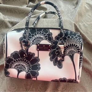 Kate Spade - Black & White Floral Purse